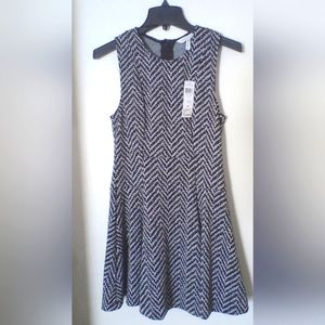Black/Comb Knee Length Dress-  NWT- Size 6